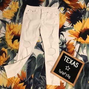 •nwt rue21 white jeans•